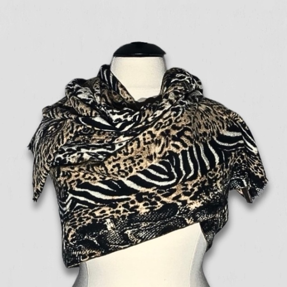 Look Cashmere Leopard Animal Print Scarf Multicolor OS - Picture 3 of 7